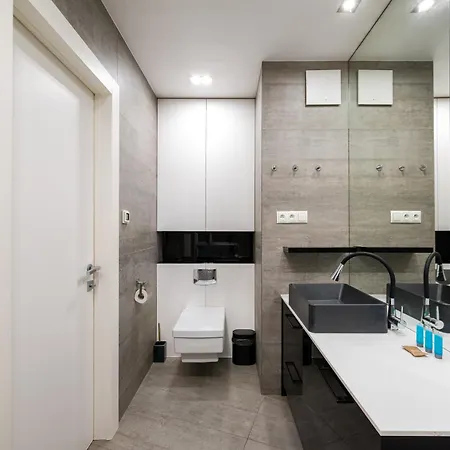 Wronia Business Deluxe By Bookinghost דירה ורשה